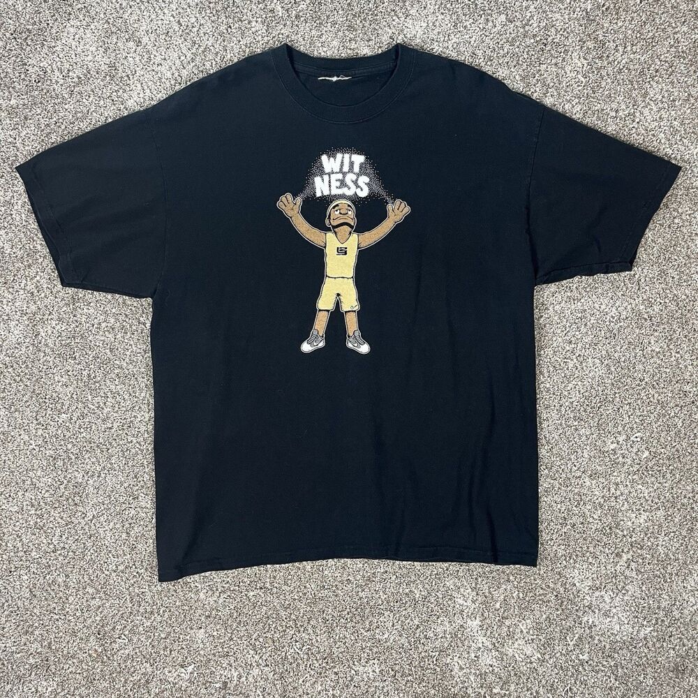 Vintage Lebron James Nike Nike Y2K Throwing Chalk Shirt Tee Size Large NBA